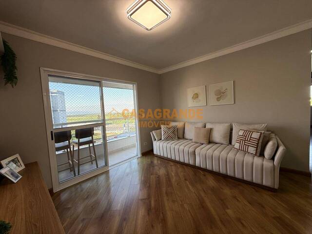 Apartamento para Venda em São José dos Campos - 4