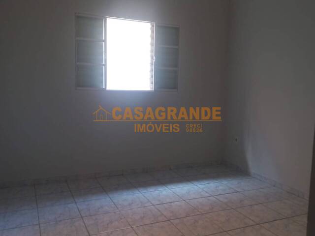 Casa para Locação em São José dos Campos - 4