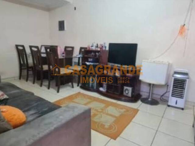 #13684 - Casa para Venda em São José dos Campos - SP - 1