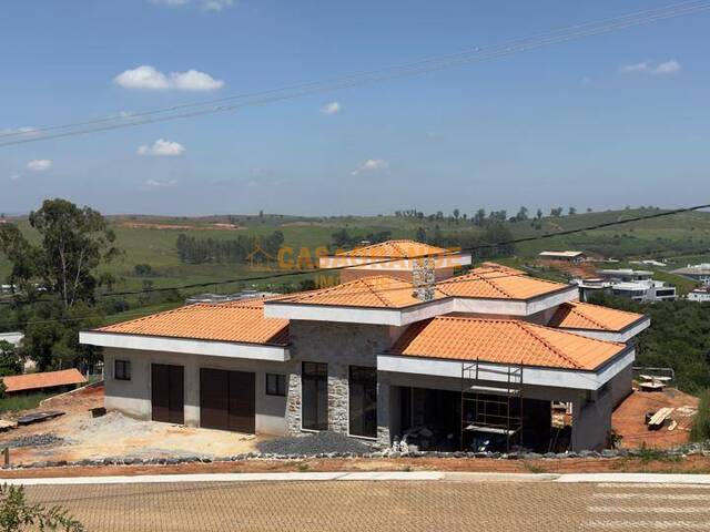 Casa para Venda em Caçapava - 4