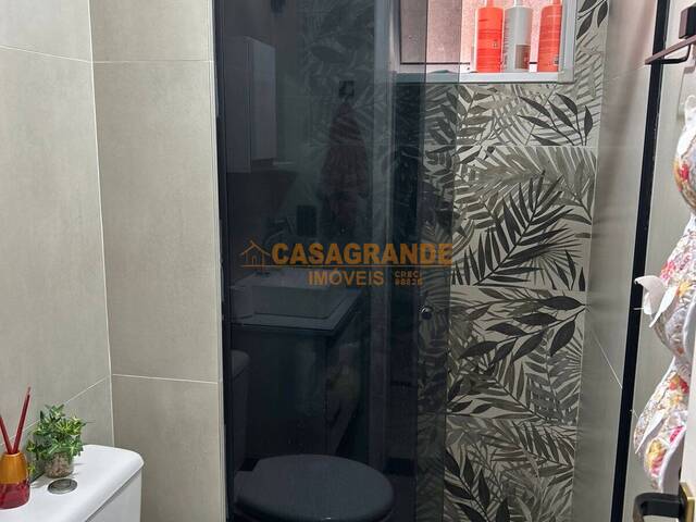 Apartamento para Venda em São José dos Campos - 4