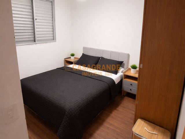 Apartamento para Venda em Jacareí - 4