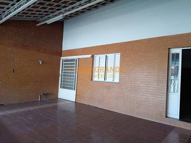 #13715 - Casa para Venda em Jacareí - SP - 1