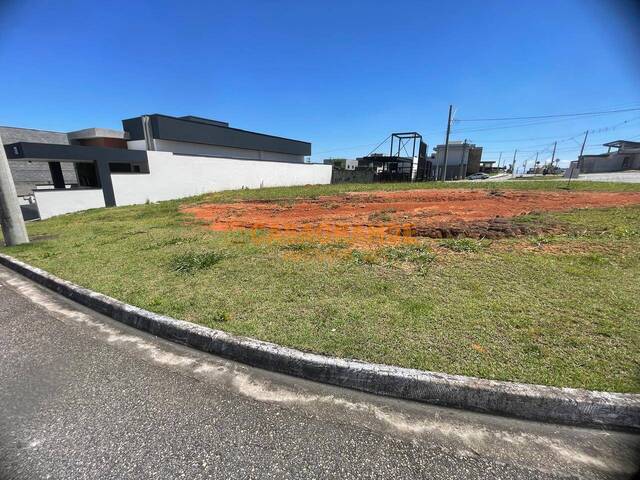 Área para Venda em São José dos Campos - 4