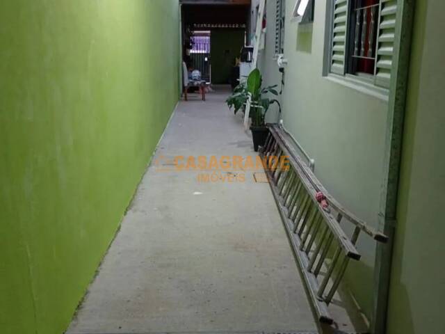 #13724 - Casa para Venda em São José dos Campos - SP - 3