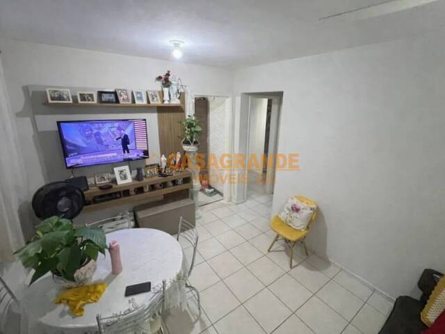 #13735 - Apartamento para Venda em São José dos Campos - SP - 1