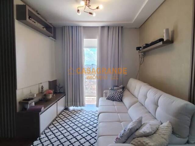Apartamento para Venda em Jacareí - 4