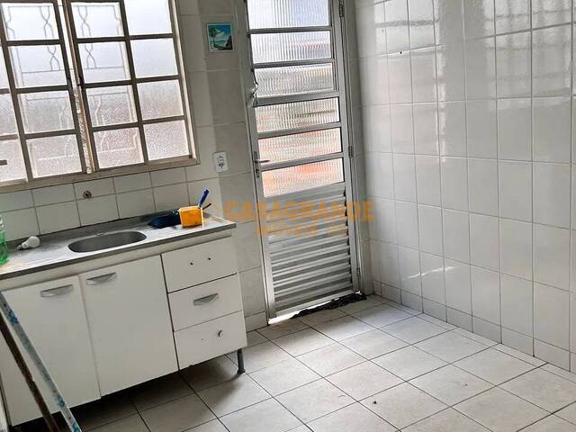 #13751 - Casa para Venda em Jacareí - SP - 1