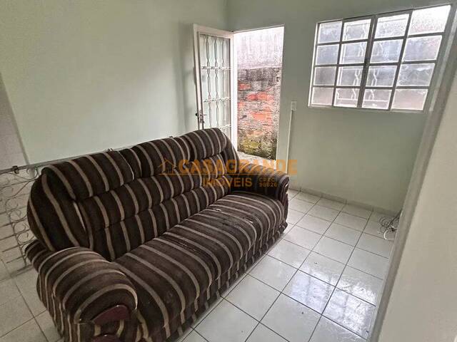 #13751 - Casa para Venda em Jacareí - SP - 2