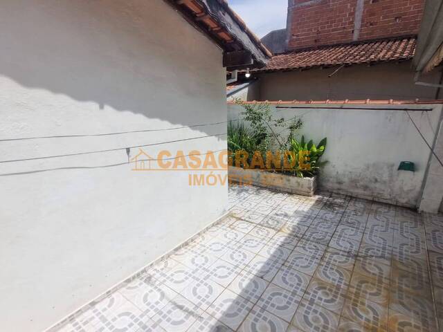 Casa para Venda em São José dos Campos - 5