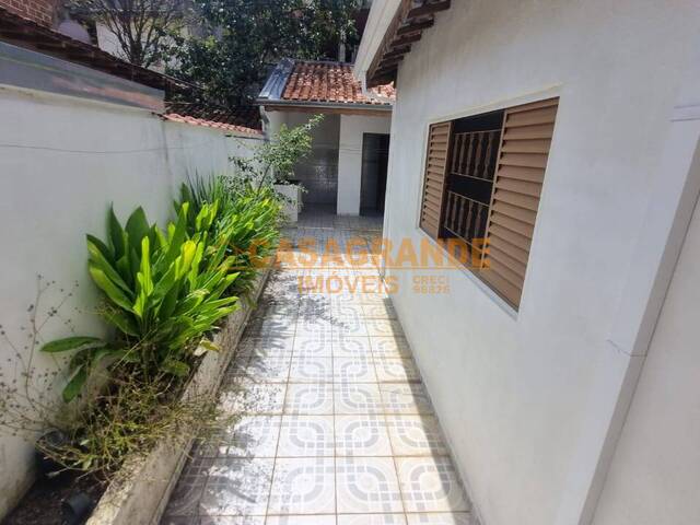 #13756 - Casa para Venda em São José dos Campos - SP - 1