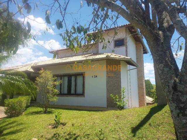 #13758 - Casa para Venda em Paraibuna - SP - 2