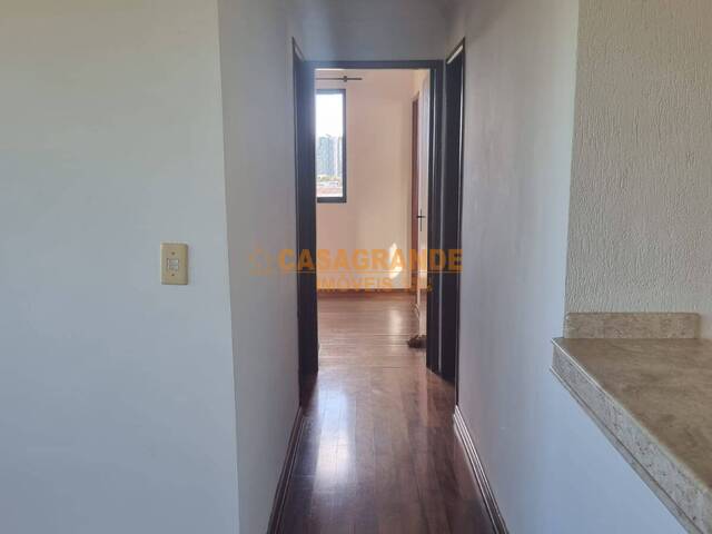 Apartamento para Venda em São José dos Campos - 5