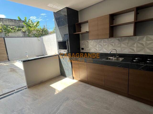 #13769 - Casa para Venda em São José dos Campos - SP - 1