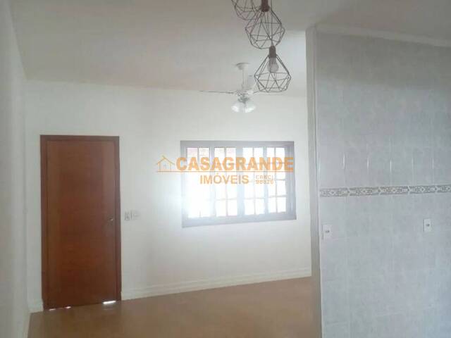 #13779 - Casa para Venda em São José dos Campos - SP - 3