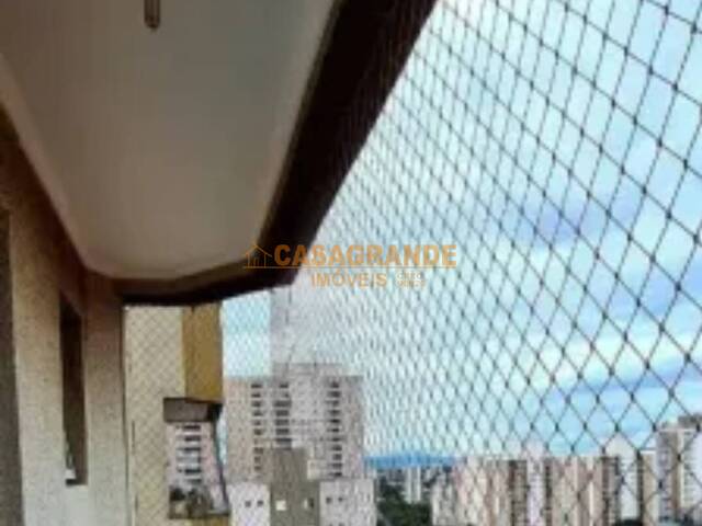 Apartamento para Locação em São José dos Campos - 4