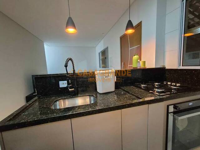 Casa para Venda em São José dos Campos - 4