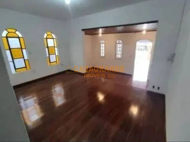#13783 - Casa para Venda em São José dos Campos - SP - 1