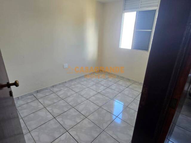 Apartamento para Locação em São José dos Campos - 4
