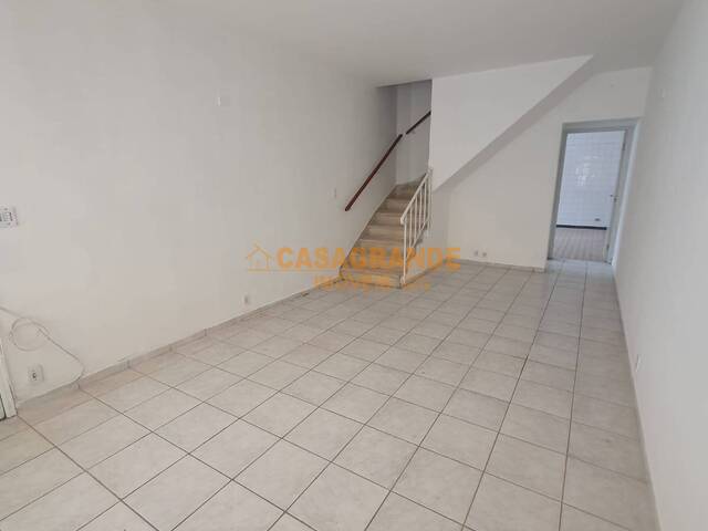 #13800 - Casa para Venda em São José dos Campos - SP - 2