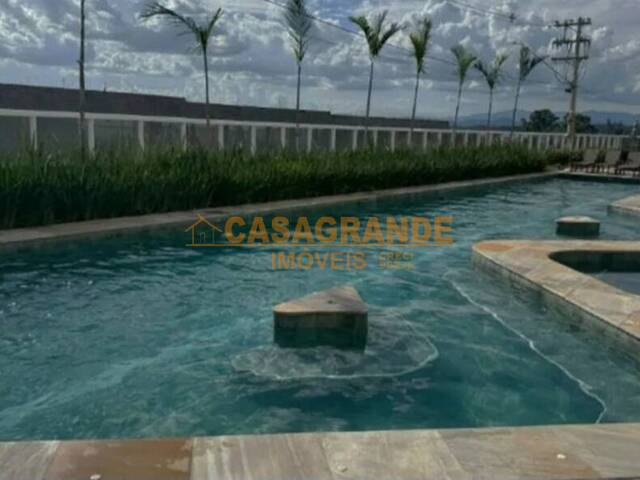 Apartamento para Venda em São José dos Campos - 4