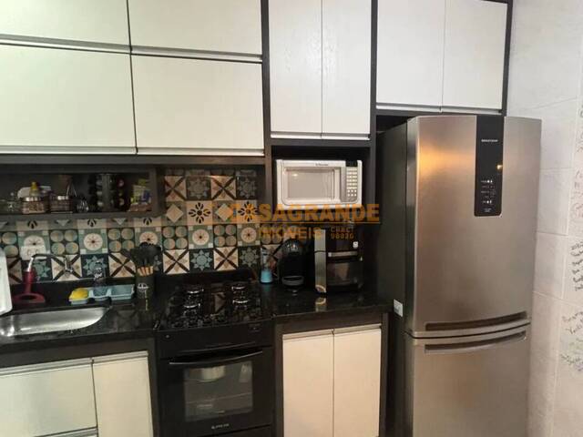 Apartamento para Venda em São José dos Campos - 4