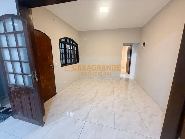 Casa para Locação em São José dos Campos - 5