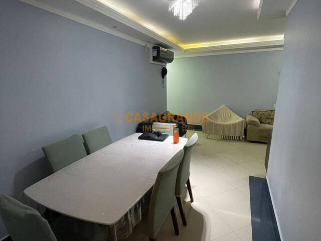 Apartamento para Venda em São José dos Campos - 4