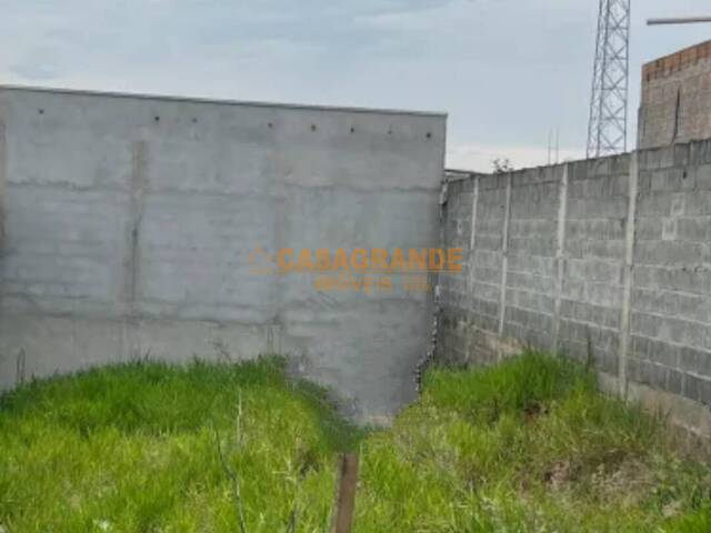 Área para Venda em São José dos Campos - 5