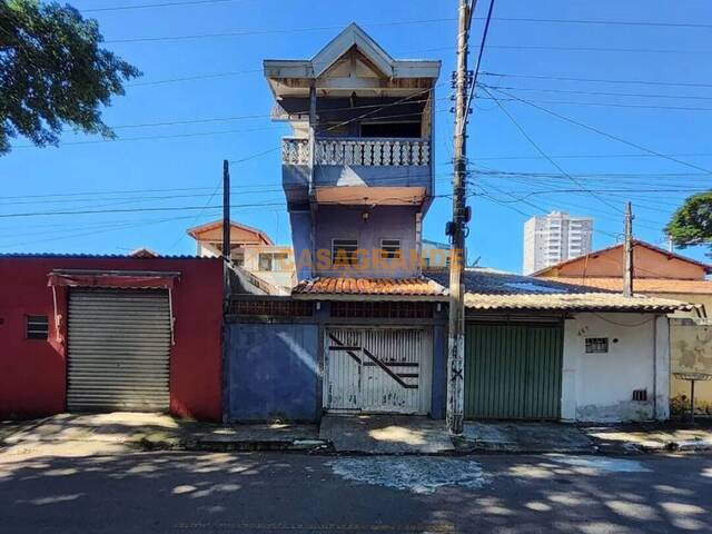 #13848 - Casa para Venda em São José dos Campos - SP - 2