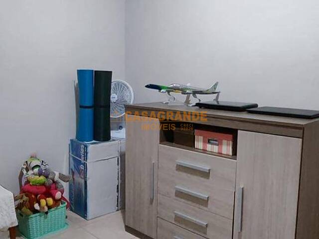 Apartamento para Venda em São José dos Campos - 5