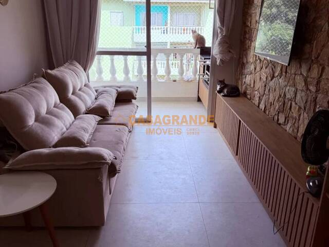 Apartamento para Venda em São José dos Campos - 4