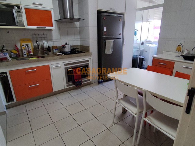 Apartamento para Venda em São José dos Campos - 4