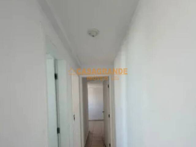 Apartamento para Venda em São José dos Campos - 5