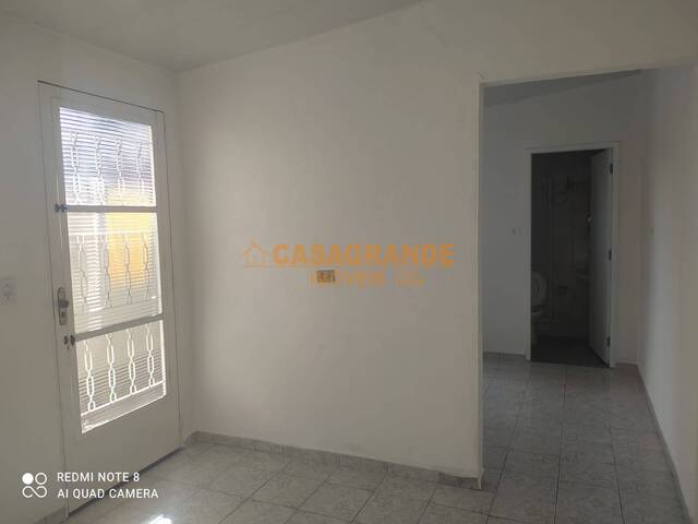Casa para Locação em São José dos Campos - 4