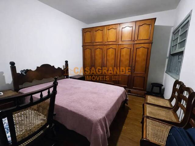 Casa para Venda em Jacareí - 5