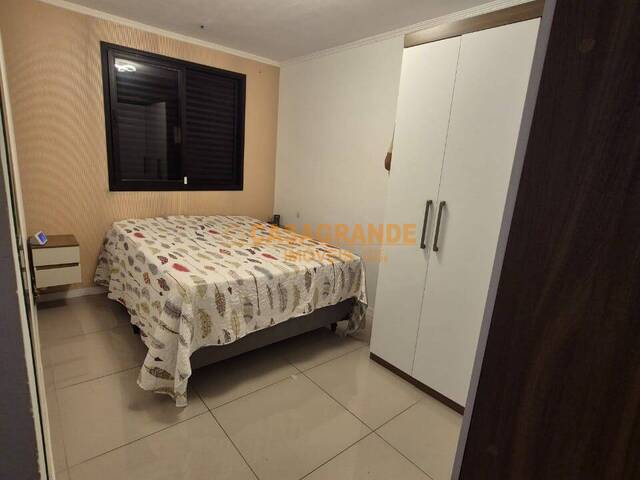 Apartamento para Venda em São José dos Campos - 4