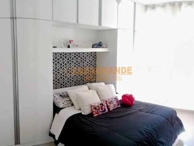 Casa para Venda em Jacareí - 5