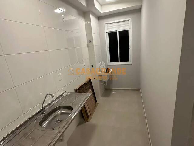 Apartamento para Venda em Jacareí - 5