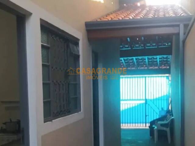 #13890 - Casa para Venda em São José dos Campos - SP - 3