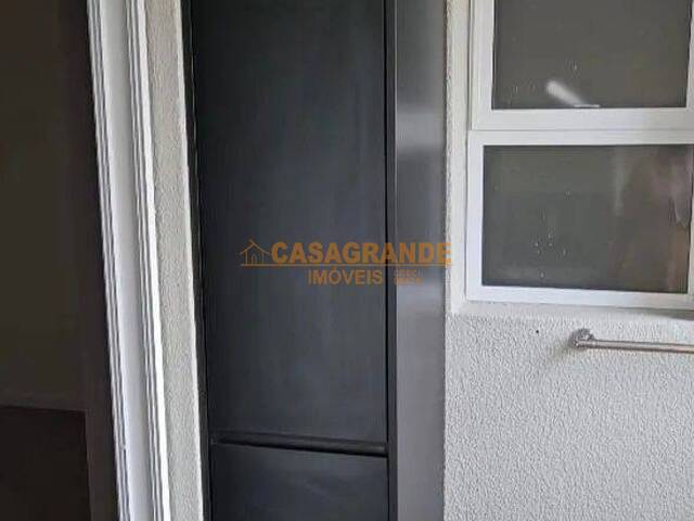 Apartamento para Venda em São José dos Campos - 4