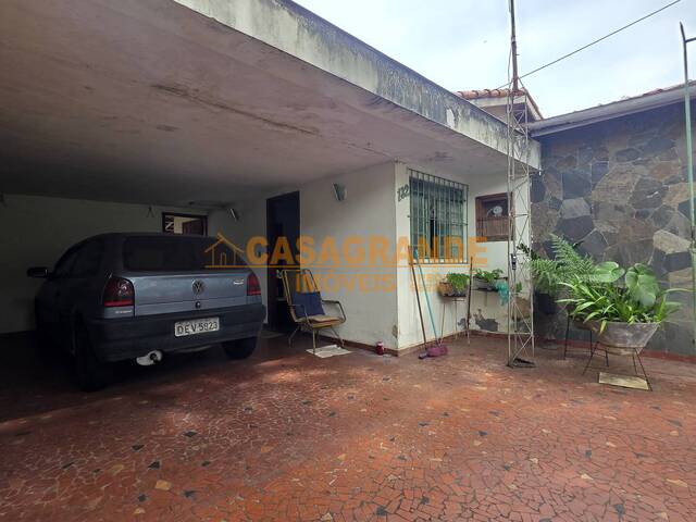#13906 - Casa para Venda em São José dos Campos - SP - 1