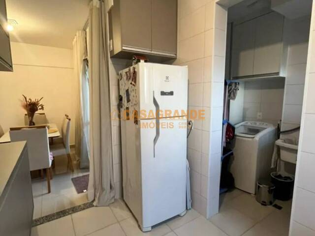 Apartamento para Venda em São José dos Campos - 5
