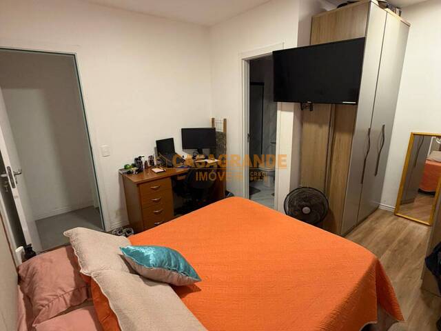 Apartamento para Venda em São José dos Campos - 4