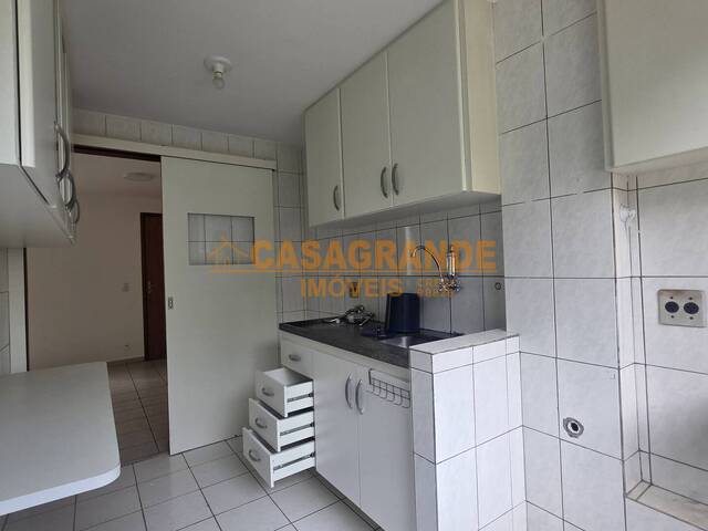 #13920 - Apartamento para Locação em São José dos Campos - SP - 2