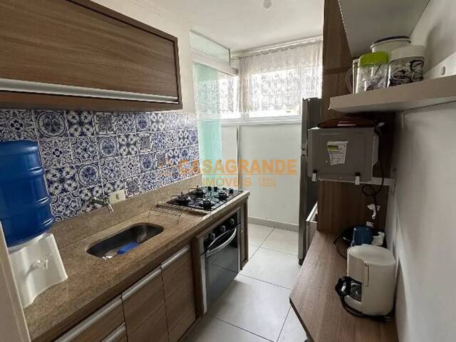 Apartamento para Venda em São José dos Campos - 5