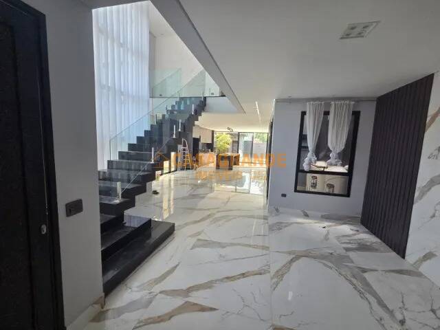 #13908 - Casa para Venda em Jacareí - SP - 2