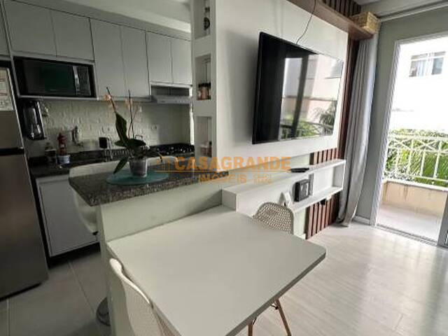 #13935 - Apartamento para Venda em São José dos Campos - SP - 1