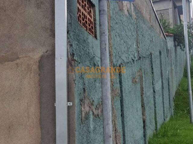 Área para Venda em São José dos Campos - 5