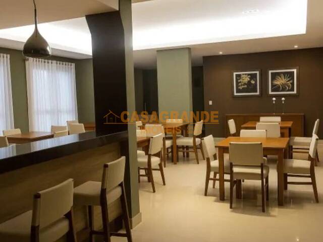 Apartamento para Venda em São José dos Campos - 4